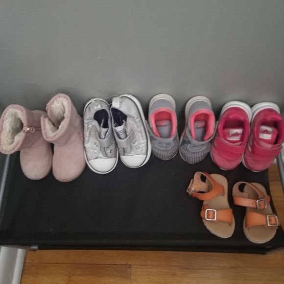 Shoes - Picture 2 of 2